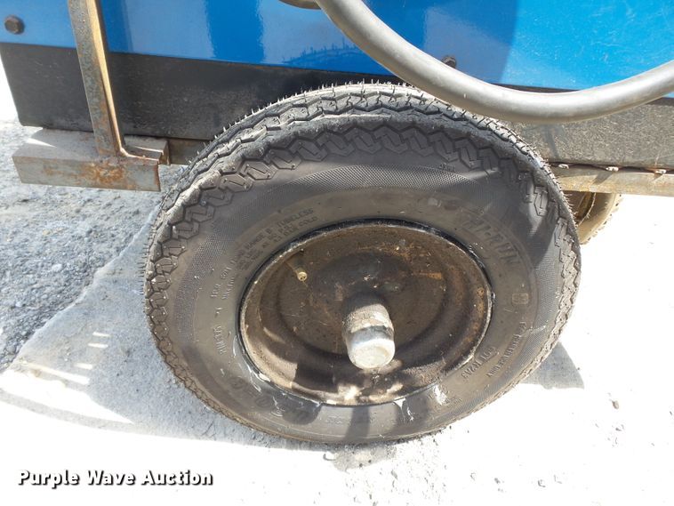 image for item DE7911 Miller 901564 welder