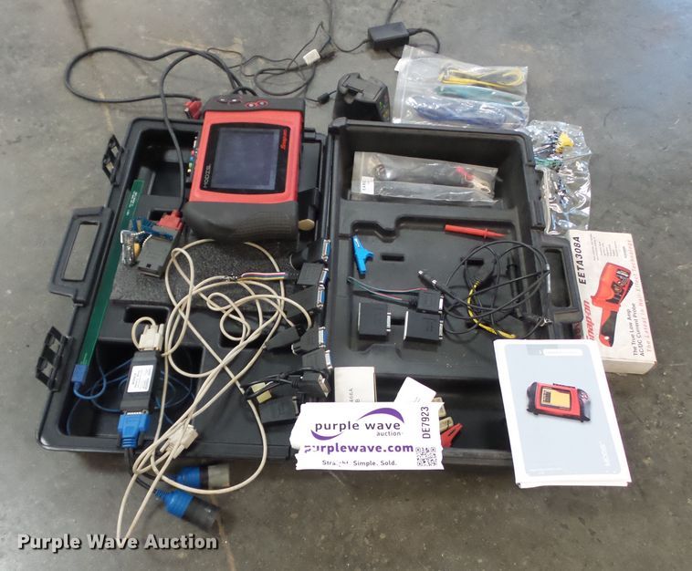 image for item DE7923 Snap-on EEMS360 scan tool