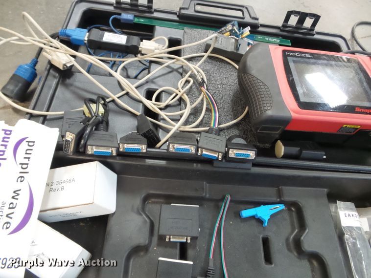 image for item DE7923 Snap-on EEMS360 scan tool