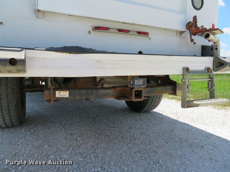 image for item DE8184 2008 Ford F350 Super Duty XL SuperCab utility bed pickup truck