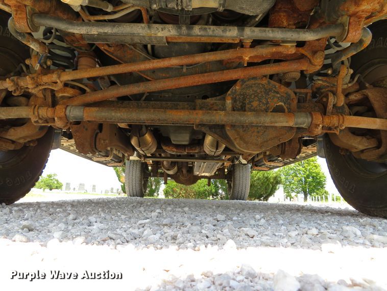 image for item DE8184 2008 Ford F350 Super Duty XL SuperCab utility bed pickup truck