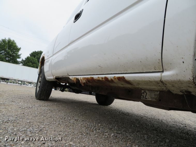 image for item DE8190 2006 Chevrolet Silverado 1500 LS Ext. Cab pickup truck