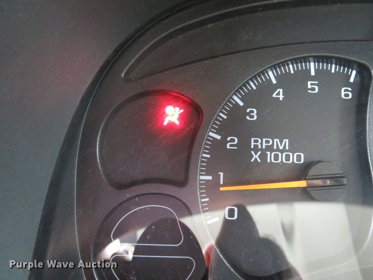 image for item DE8190 2006 Chevrolet Silverado 1500 LS Ext. Cab pickup truck