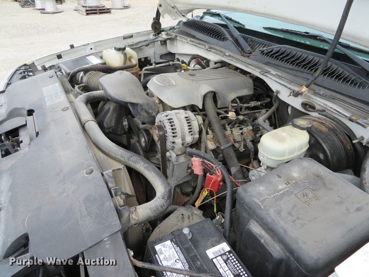 image for item DE8190 2006 Chevrolet Silverado 1500 LS Ext. Cab pickup truck