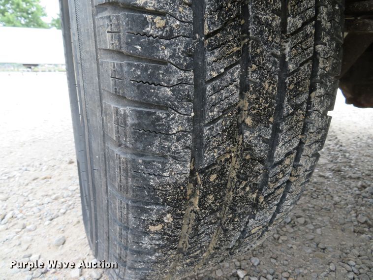 image for item DE8190 2006 Chevrolet Silverado 1500 LS Ext. Cab pickup truck