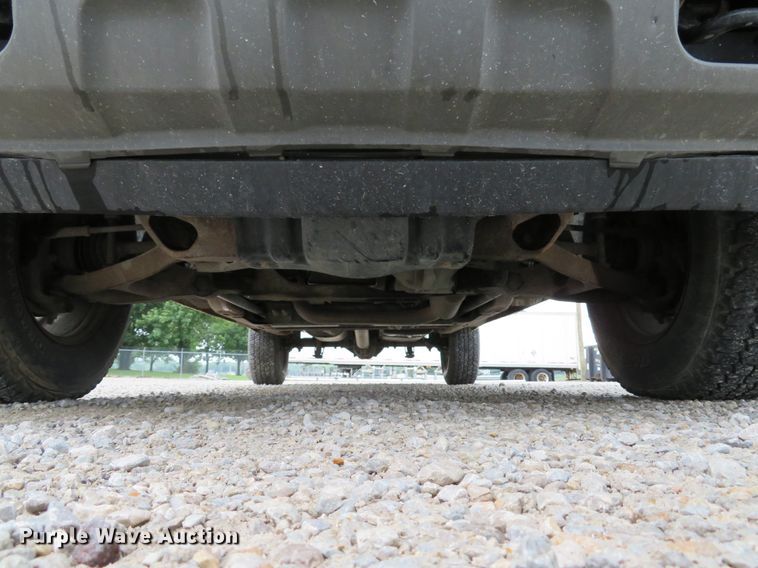 image for item DE8191 2005 Chevrolet Silverado 1500 LS Ext. Cab pickup truck