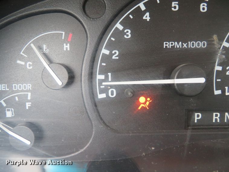 image for item DE8192 1998 Ford Explorer SUV