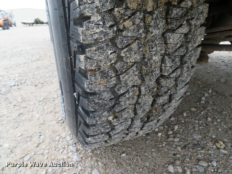 image for item DE8192 1998 Ford Explorer SUV