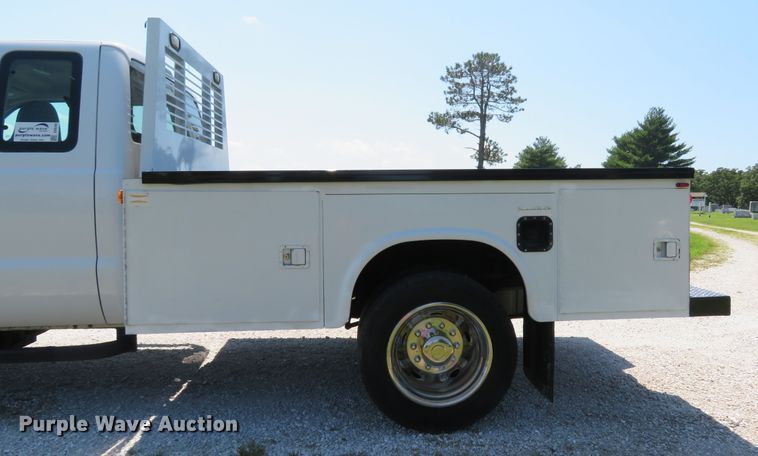 image for item DE8205 2008 Ford F450 Super Duty XL SuperCab utility truck