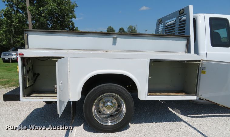 image for item DE8205 2008 Ford F450 Super Duty XL SuperCab utility truck
