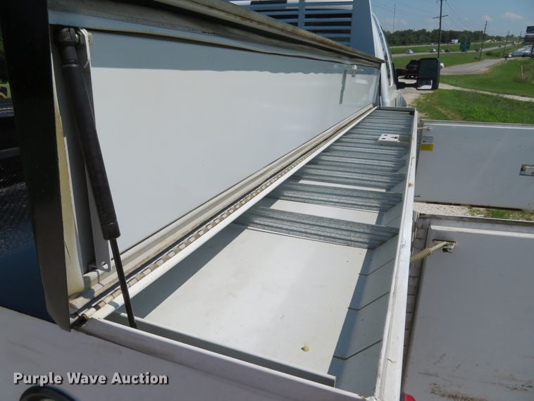 image for item DE8205 2008 Ford F450 Super Duty XL SuperCab utility truck