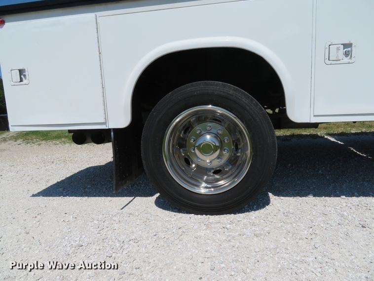 image for item DE8205 2008 Ford F450 Super Duty XL SuperCab utility truck