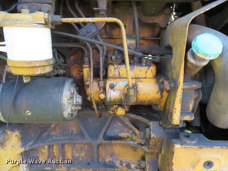 image for item DE8206 Ford 4610 tractor