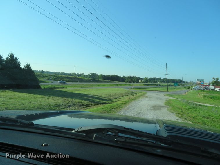 image for item DE8208 2008 Chevrolet Silverado 2500HD LT Ext. Cab pickup truck