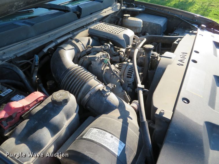 image for item DE8208 2008 Chevrolet Silverado 2500HD LT Ext. Cab pickup truck