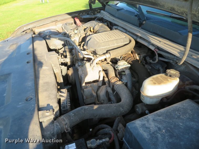 image for item DE8208 2008 Chevrolet Silverado 2500HD LT Ext. Cab pickup truck