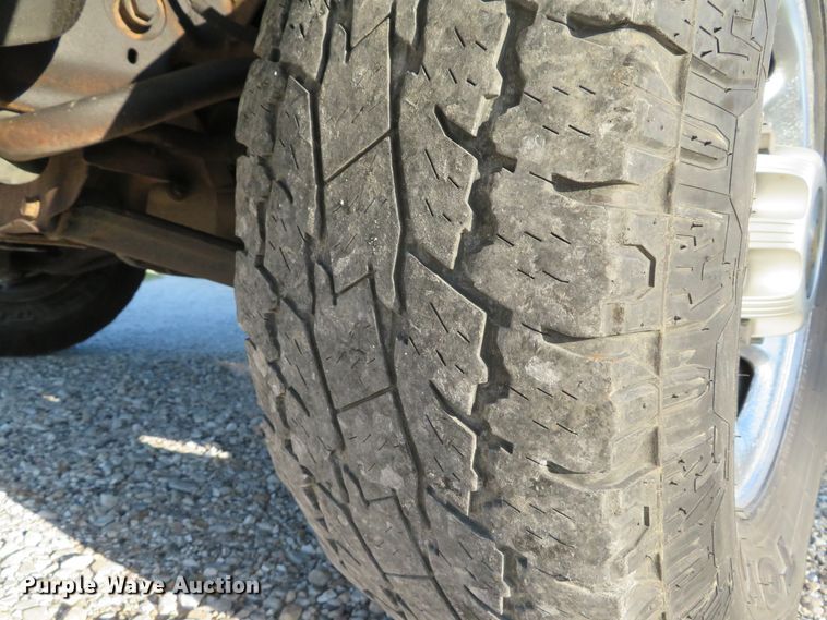 image for item DE8208 2008 Chevrolet Silverado 2500HD LT Ext. Cab pickup truck