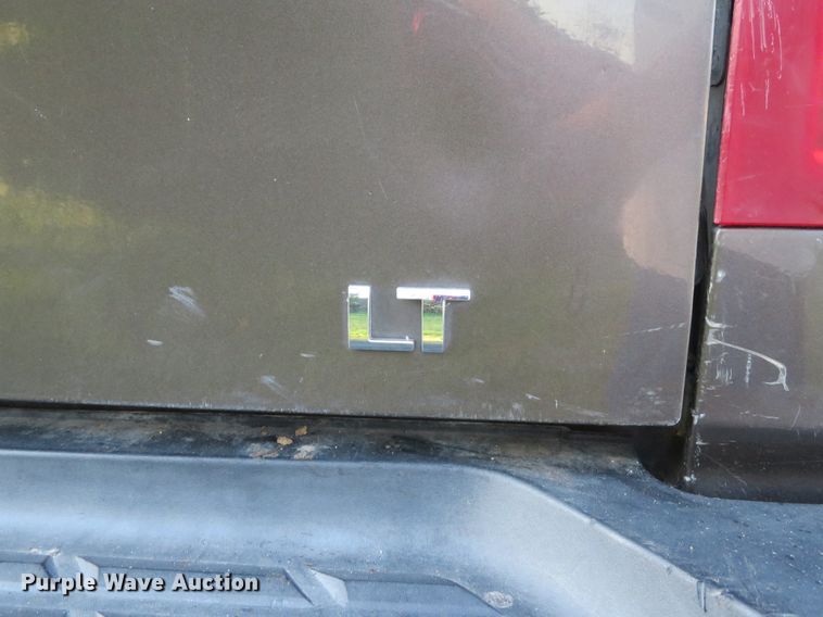 image for item DE8208 2008 Chevrolet Silverado 2500HD LT Ext. Cab pickup truck