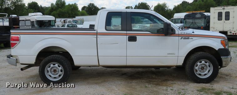image for item DE8209 2014 Ford F150 XL SuperCab pickup truck