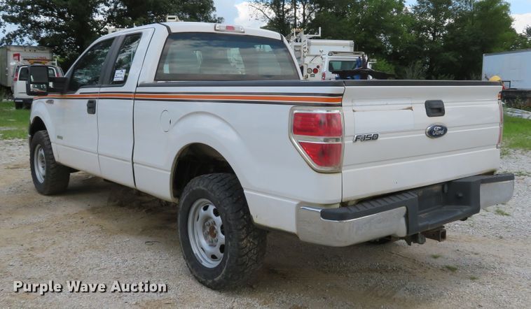 image for item DE8209 2014 Ford F150 XL SuperCab pickup truck