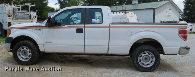 image for item DE8209 2014 Ford F150 XL SuperCab pickup truck