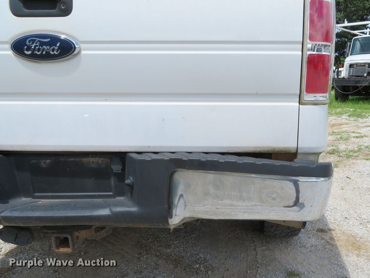 image for item DE8209 2014 Ford F150 XL SuperCab pickup truck