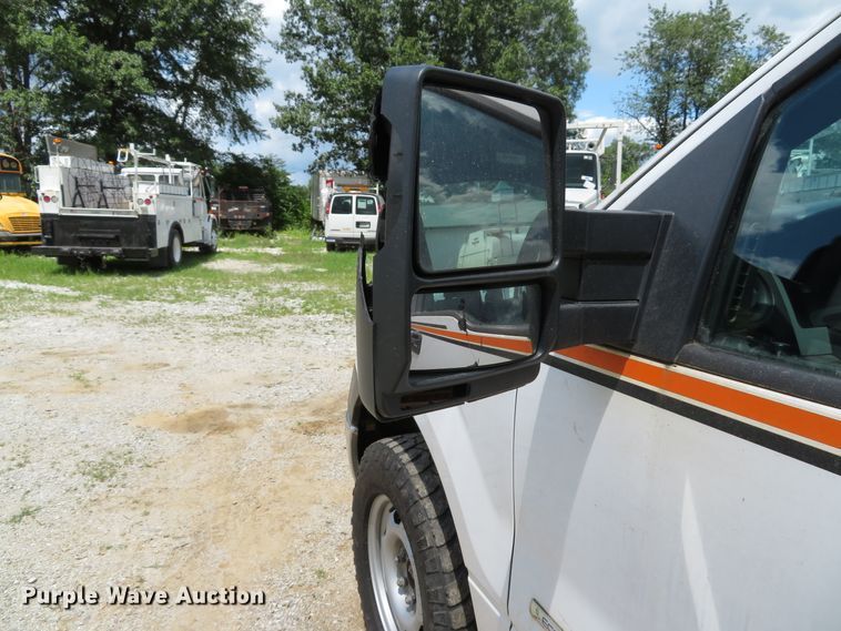 image for item DE8209 2014 Ford F150 XL SuperCab pickup truck