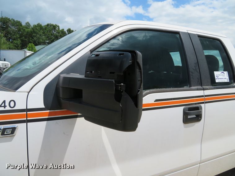 image for item DE8209 2014 Ford F150 XL SuperCab pickup truck