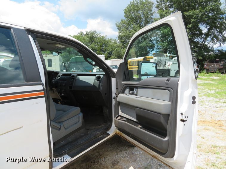 image for item DE8209 2014 Ford F150 XL SuperCab pickup truck