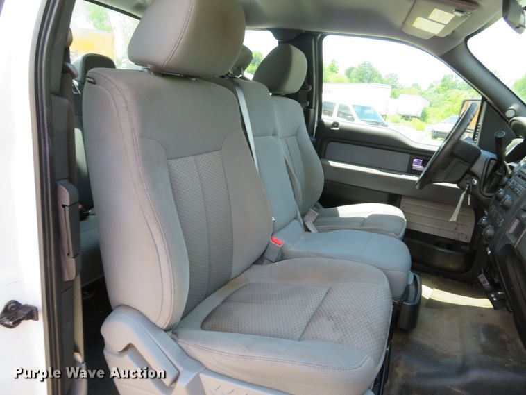 image for item DE8209 2014 Ford F150 XL SuperCab pickup truck