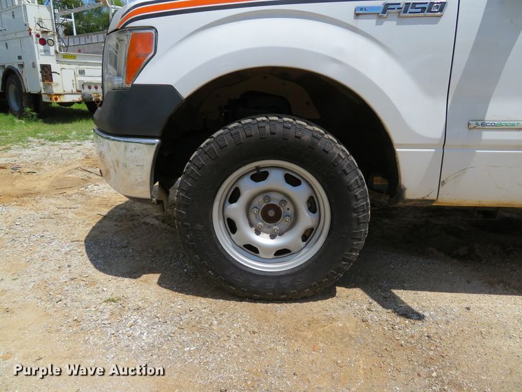 image for item DE8209 2014 Ford F150 XL SuperCab pickup truck