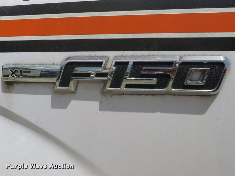 image for item DE8209 2014 Ford F150 XL SuperCab pickup truck