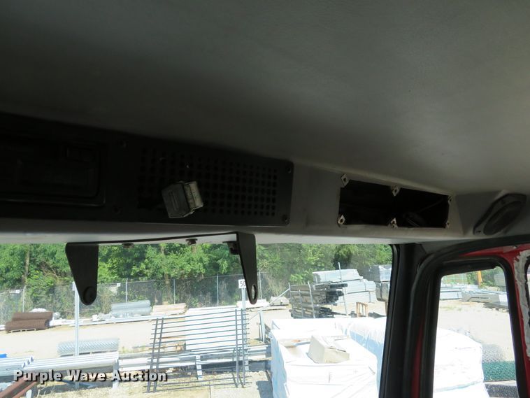 image for item DE8215 1998 Freightliner FL112 flatbed truck