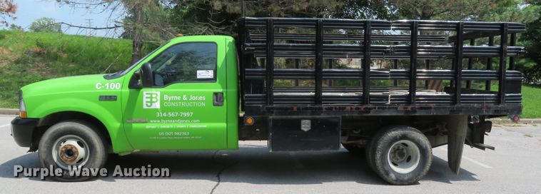 image for item DE8234 2004 Ford F350 Super Duty XL flatbed pickup truck