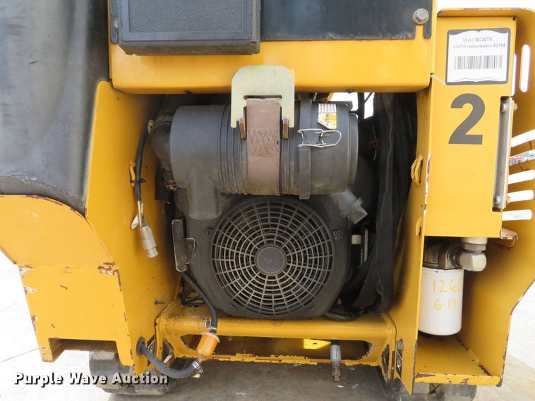 image for item DE8236 2013 Vermeer SC30TX stump grinder