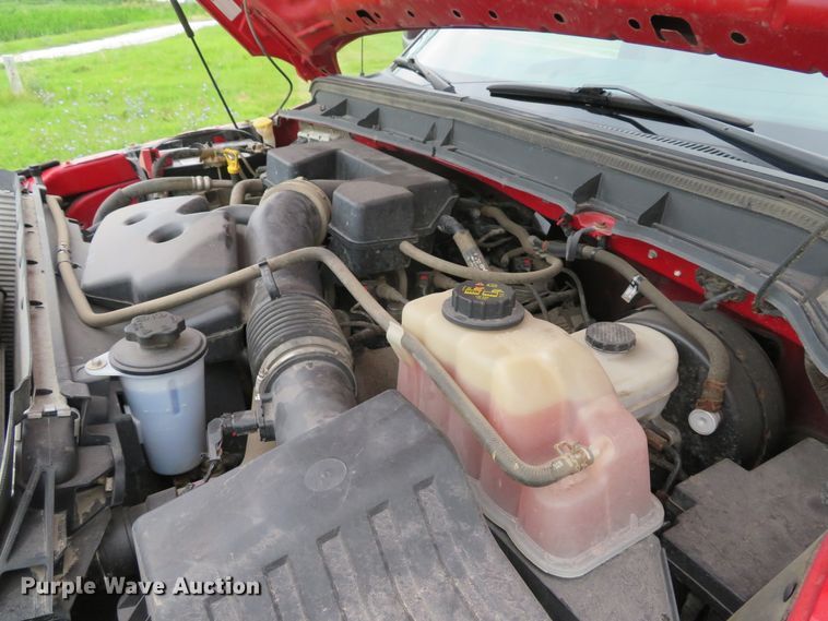 image for item DE8237 2012 Ford F250 Super Duty XL pickup truck