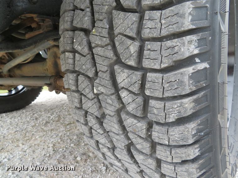 image for item DE8237 2012 Ford F250 Super Duty XL pickup truck