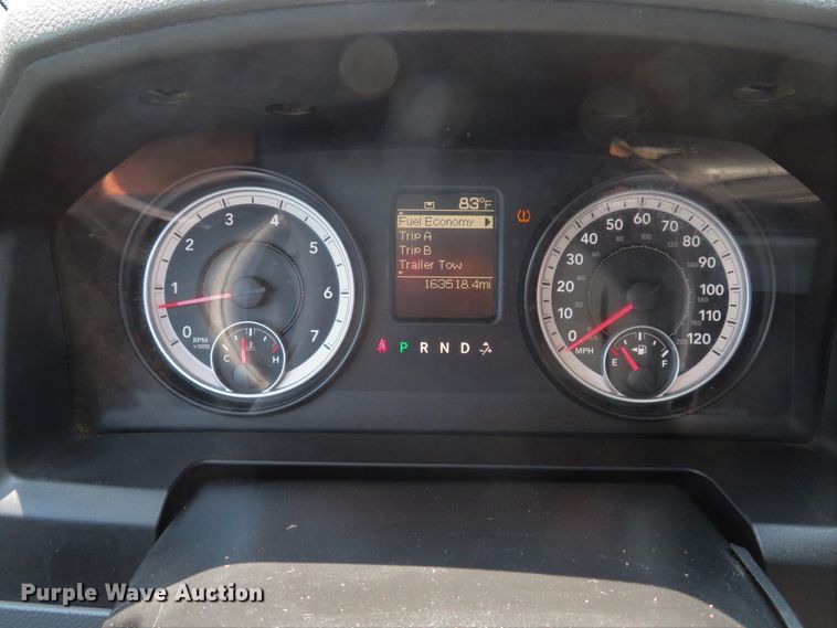 image for item DE8239 2013 Dodge Ram 2500HD Crew Cab pickup truck