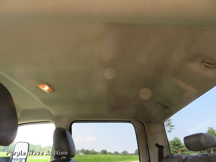 image for item DE8239 2013 Dodge Ram 2500HD Crew Cab pickup truck