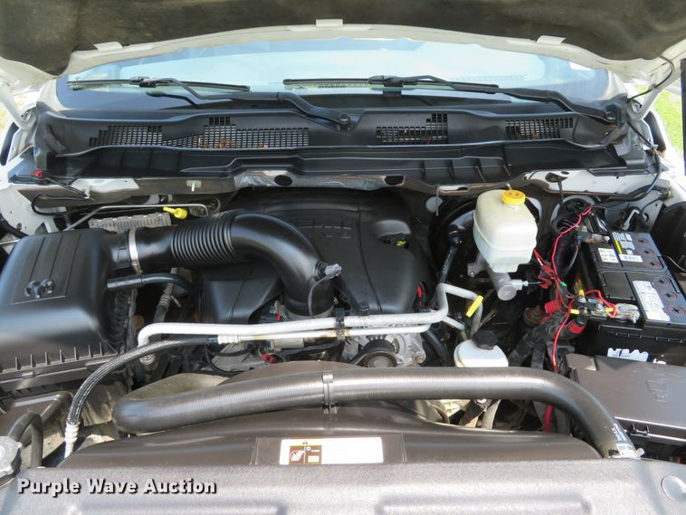 image for item DE8239 2013 Dodge Ram 2500HD Crew Cab pickup truck