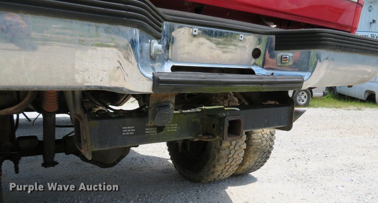 image for item DE8247 1994 Chevrolet 3500 Ext. Cab pickup truck