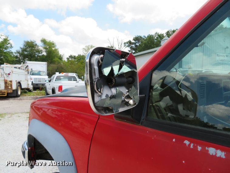 image for item DE8247 1994 Chevrolet 3500 Ext. Cab pickup truck