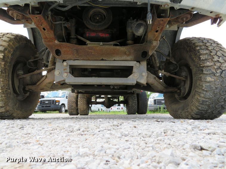 image for item DE8247 1994 Chevrolet 3500 Ext. Cab pickup truck