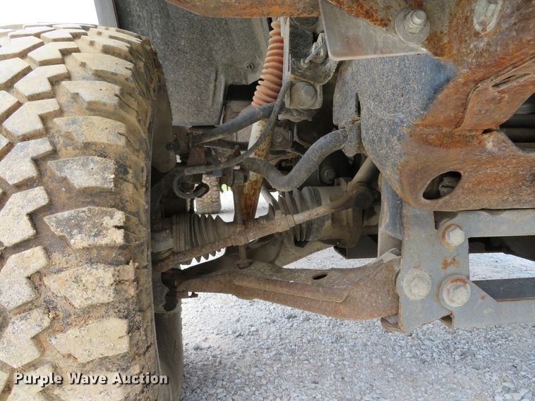 image for item DE8247 1994 Chevrolet 3500 Ext. Cab pickup truck