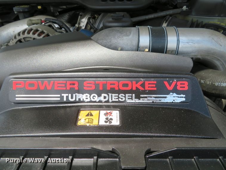 image for item DE8249 2004 Ford F350 Super Duty XL Crew Cab pickup truck