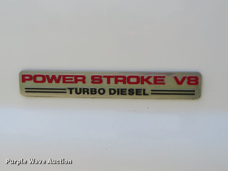 image for item DE8249 2004 Ford F350 Super Duty XL Crew Cab pickup truck