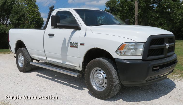 image for item DE8250 2013 Dodge Ram 2500HD pickup truck