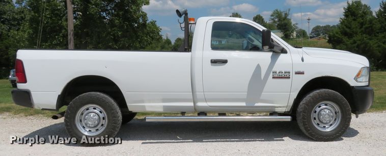 image for item DE8250 2013 Dodge Ram 2500HD pickup truck