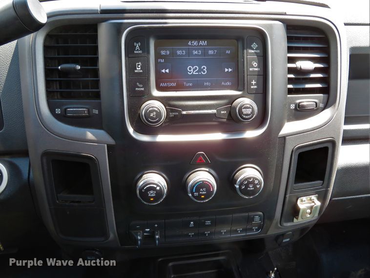 image for item DE8250 2013 Dodge Ram 2500HD pickup truck