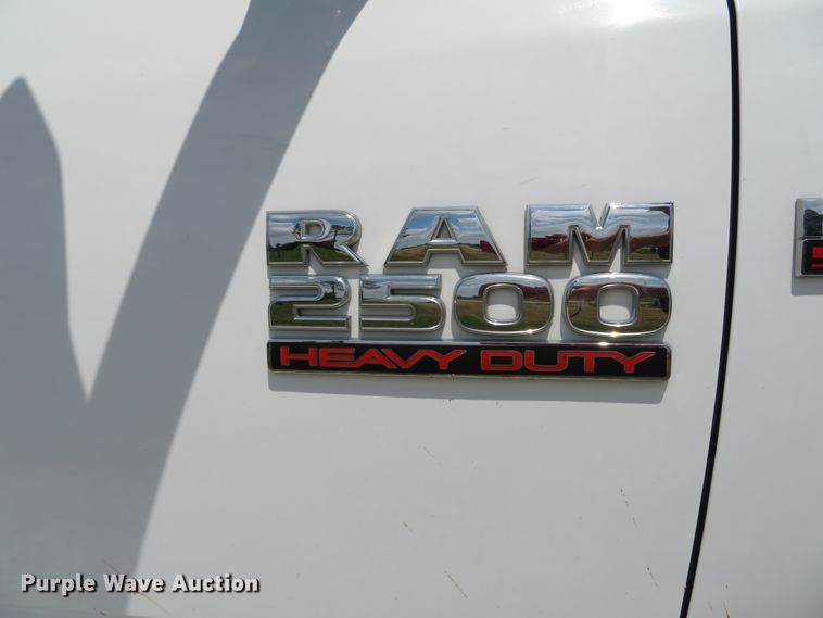 image for item DE8250 2013 Dodge Ram 2500HD pickup truck